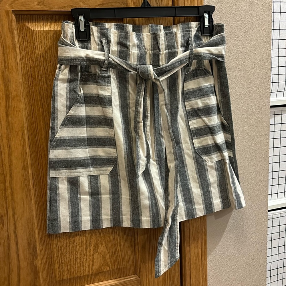 Women’s skirt